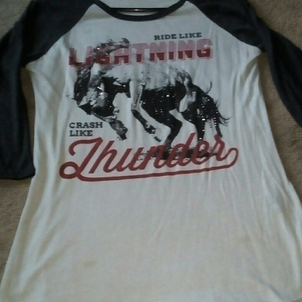 Quarter length shirtM